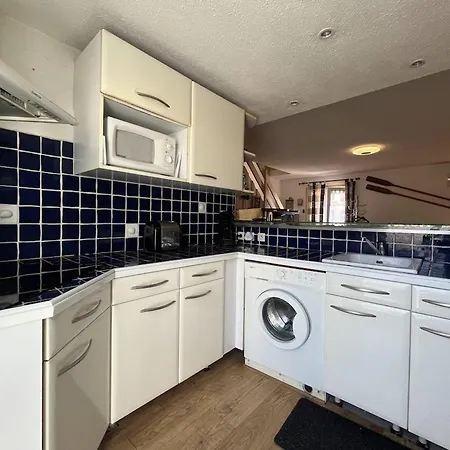Maison Climatisee A 2 Pas De La Avec Piscine Et Parking Prive, 6 Couchages - - Fr-1-229-486