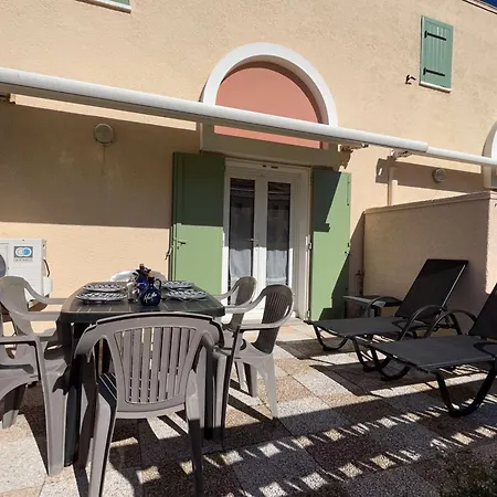 Maison Climatisee A 2 Pas De La Avec Piscine Et Parking Prive, 6 Couchages - - Fr-1-229-486 *